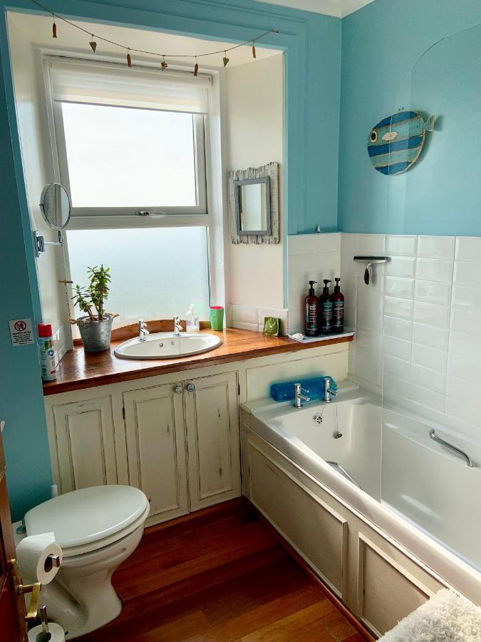 Orsay House Bed & Breakfast Portnahaven Eksteriør bilde